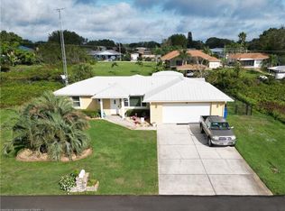 130 Mango Rd NE, Lake Placid, FL 33852