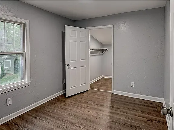 3701 S Benton Ave — Photo 22