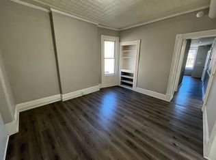 204 1st St #2, Troy, NY 12180