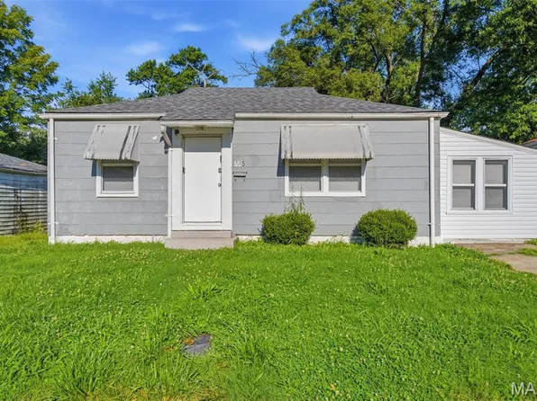445 Plaza Ave, Saint Louis, MO 63135