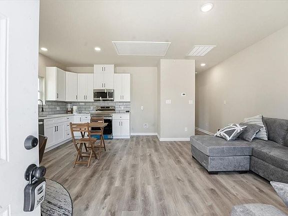 3rd image of 8708 Wileyvale Rd