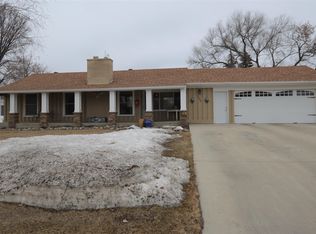 1423 N 2nd St, Aberdeen, SD 57401