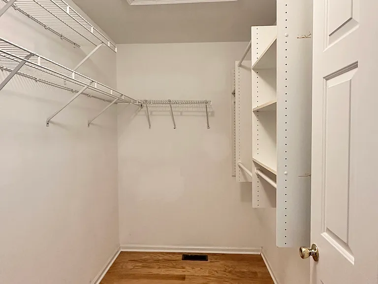 2607 Virginia Ln — Photo 14
