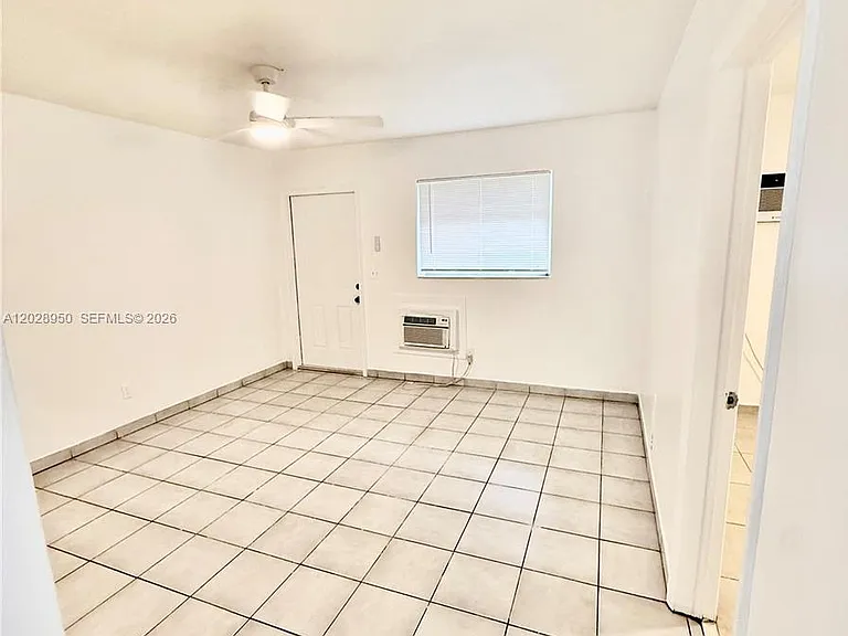 717 SW 13th Ave #2 — Photo 9
