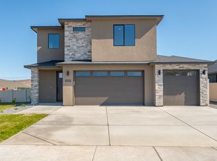 1010 9th Ave NE, Ephrata, WA 98823