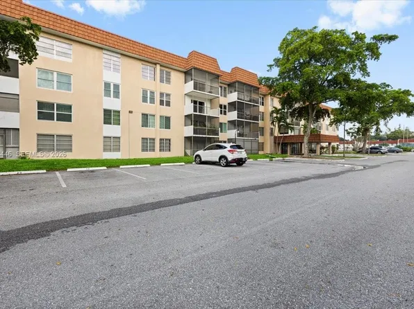 4154 Inverrary Dr APT 312, Lauderhill, FL 33319