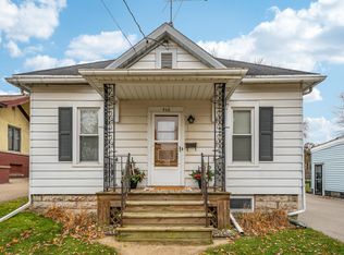 715 W 4th St, Appleton, WI 54914