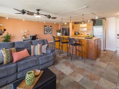 2415 Ala Wai Blvd APT 1605, Honolulu, HI, 96815
