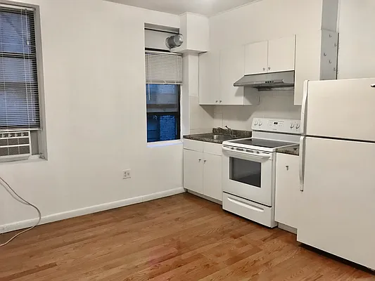 Rented by Corcoran | media 22