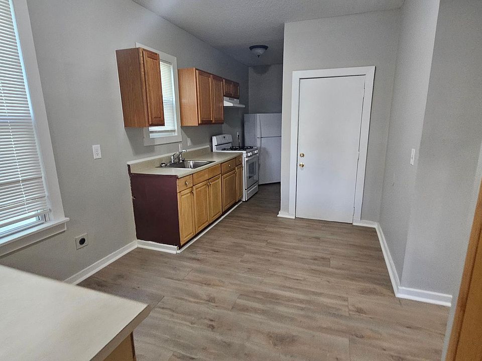 1st image of 302 Greenwich Ave #1A