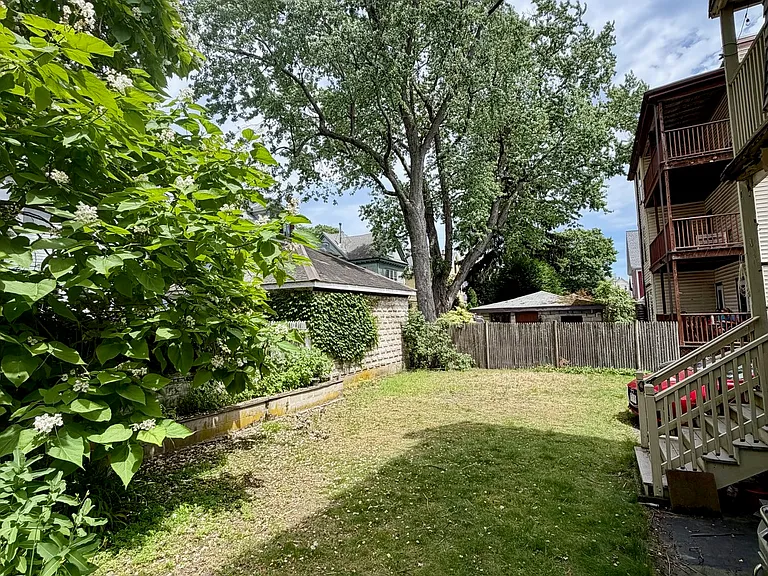 30 Francesca Ave — Photo 15