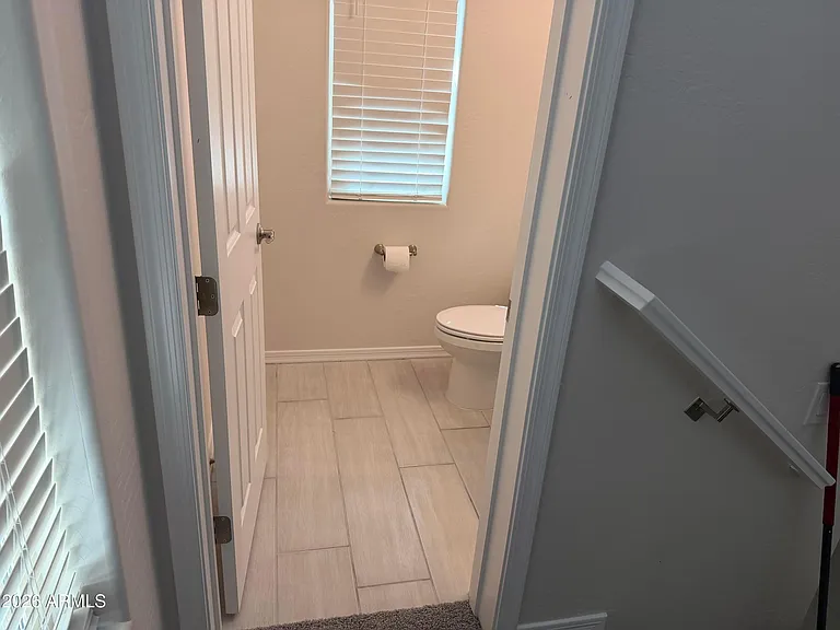 2820 N Evergreen St — Photo 13
