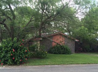 128 Wehring Ln, Aransas Pass, TX 78336