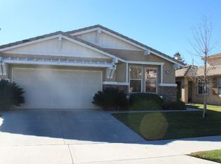 33417 Warwick Hills Rd, Yucaipa, CA 92399