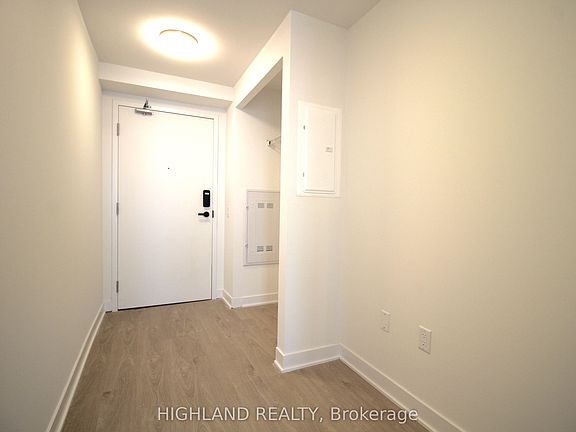 2nd image of 3900 Confederation Pkwy #5502