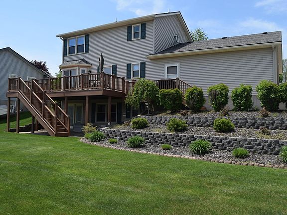 3rd image of 8536 Corsica Dr