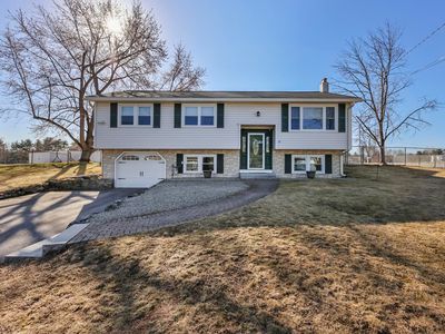 32 Seminole Drive, Nashua, NH, 03063