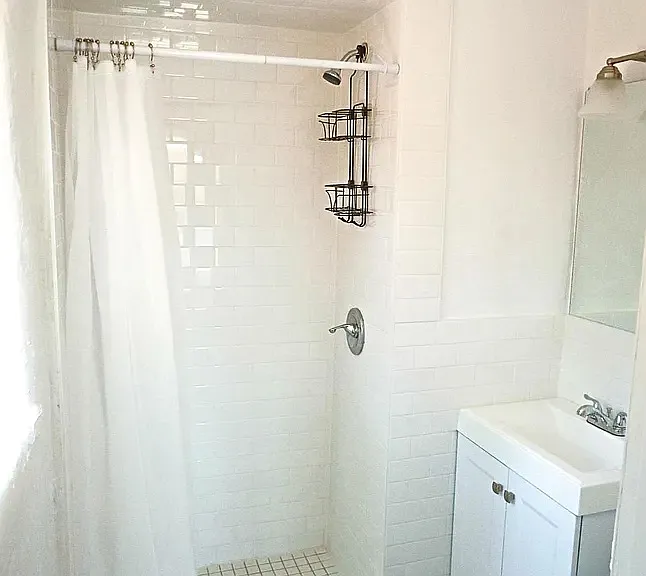 219 Girard Blvd SE #3F — Photo 2