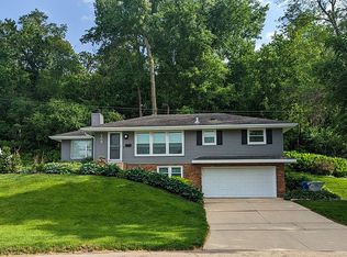 908 24th St NW, Rochester, MN 55901