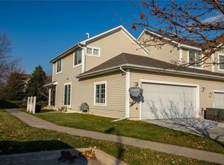 15429 Westbrook Dr, Urbandale, IA 50323