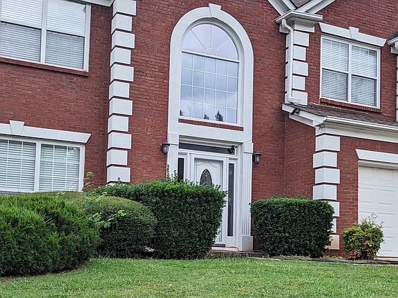 3rd image of 2737 Autumn Lake Ln