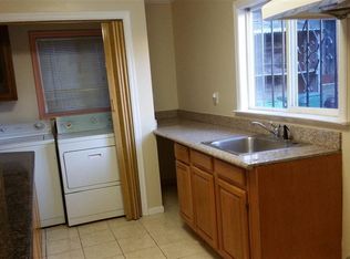 2347 E 20th St, Oakland, CA 94601