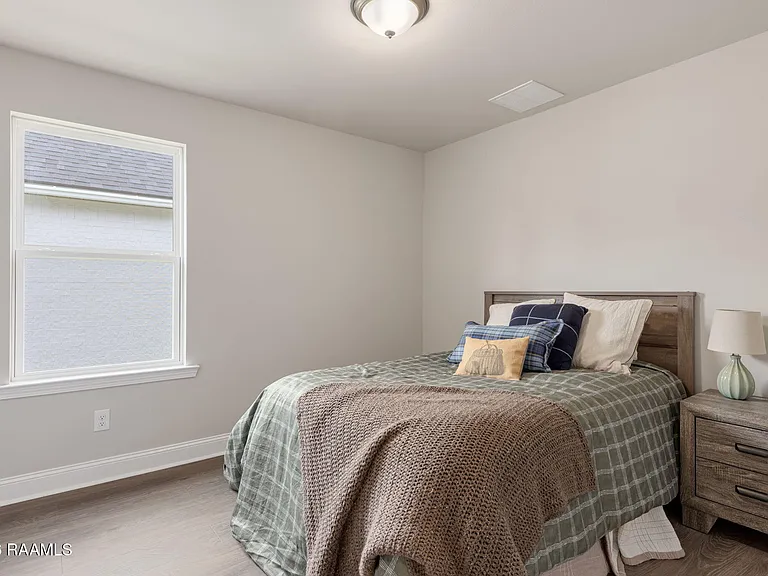105 Harvest Falls Dr — Photo 20