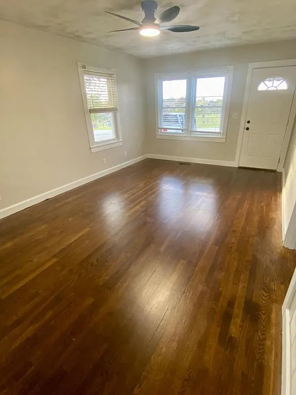 324 Miller Ave — Photo 3
