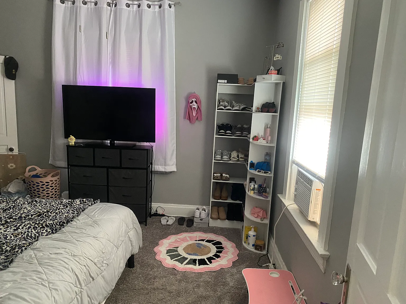 1 bed, 695 sqft, $1,050 — Photo 3