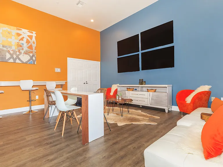 Westcott Apartments — Photo 14