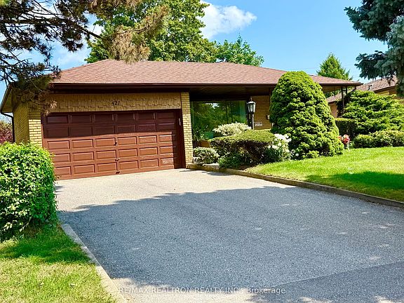 2nd image of 421 Brimorton Dr