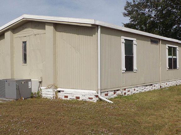 5th image of 8775 20th St Lot 450