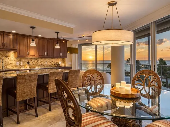 4041 Gulf Shore BLVD N #303, NAPLES, FL 34103