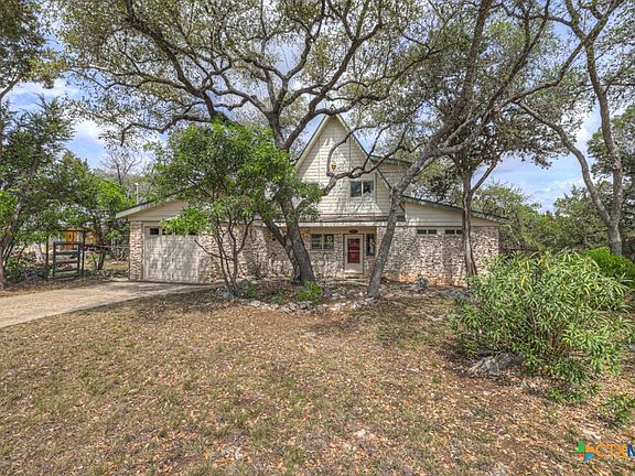 4th image of 3187 Lakeview Dr