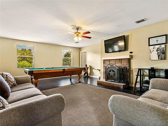 3rd image of 2717 Ingram Cir