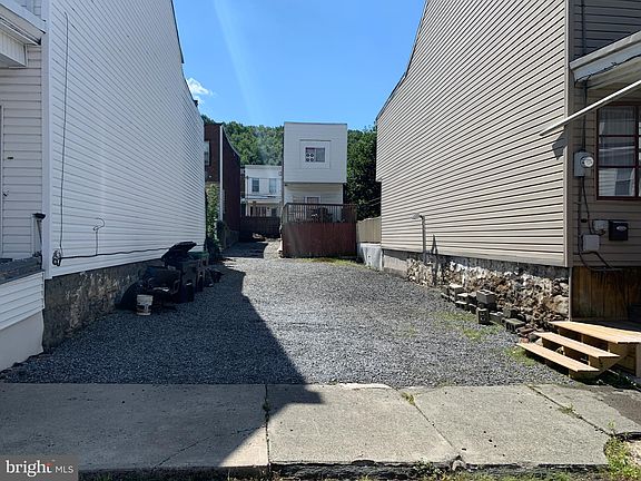 4th image of 332 W Mahanoy St