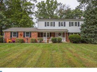 328 Royal Ave, North Wales, PA 19454