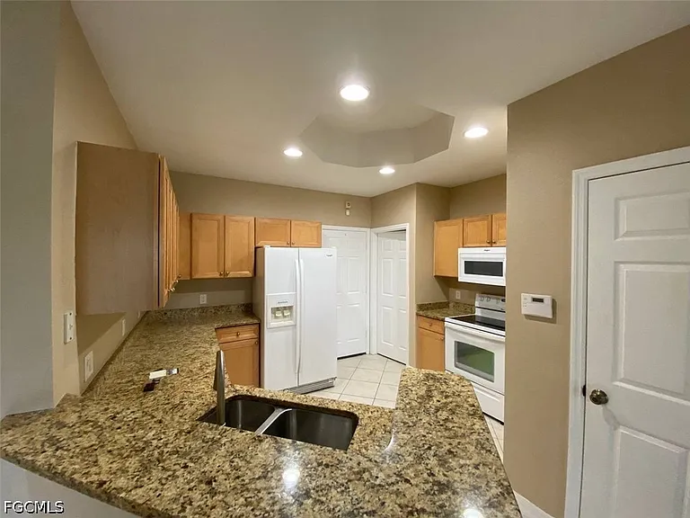 16174 Via Solera Cir #104 — Photo 7