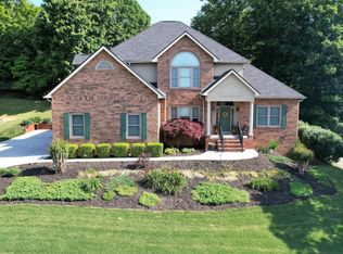 5432 Kesterbrooke Blvd, Knoxville, TN 37918