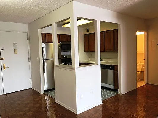 Rented by Prime Realty | media 23