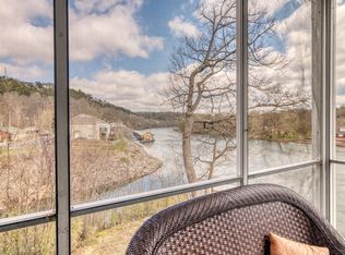 710 Fall Creek Dr BUILDING 4-71, Branson, MO 65616