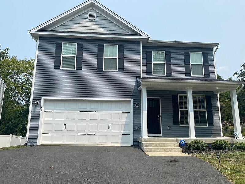 1st image of 127 Forbes St