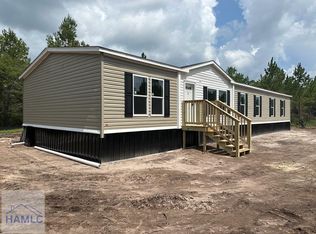 206 Preston Pl NE, Ludowici, GA 31316