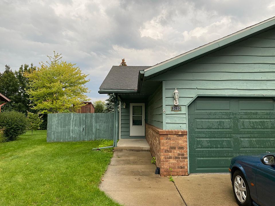 1st image of 3030 Badger Pl