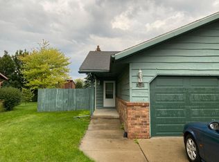 3030 Badger Pl, Saginaw, MI 48603