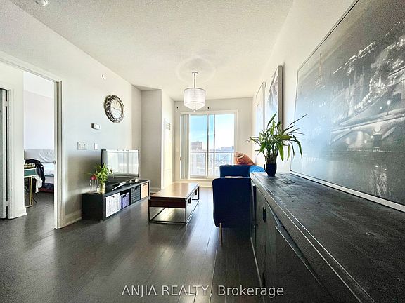 4th image of 8228 Birchmount Rd #627