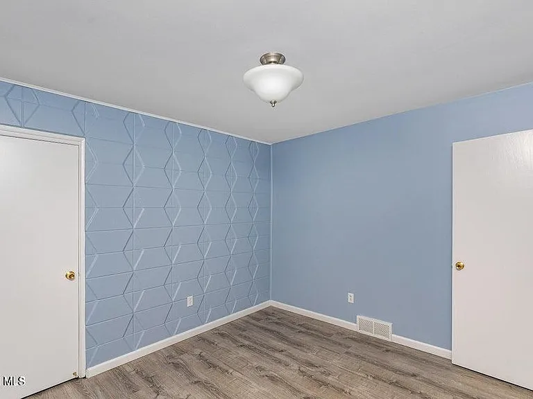 7 Elgin St #B — Photo 27