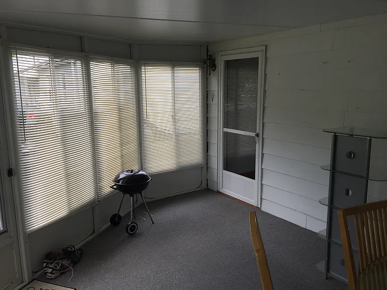 1205 W Waid Ave — Photo 15