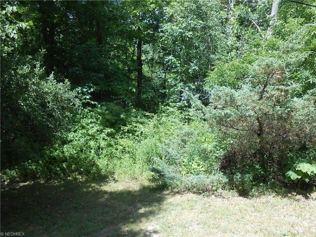 2nd image of 12059 Crestwood Rd