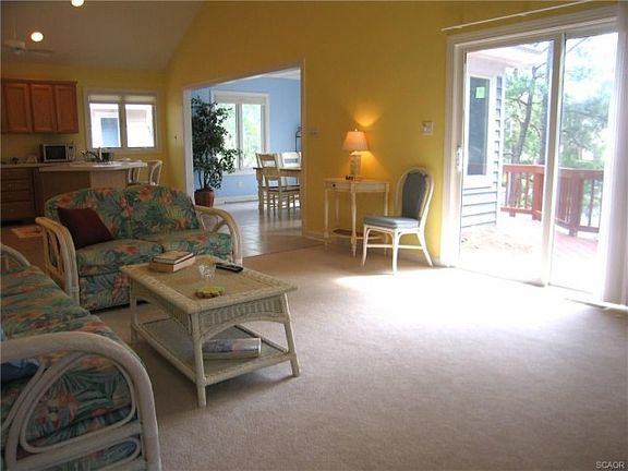 5th image of 113 Canal Dr